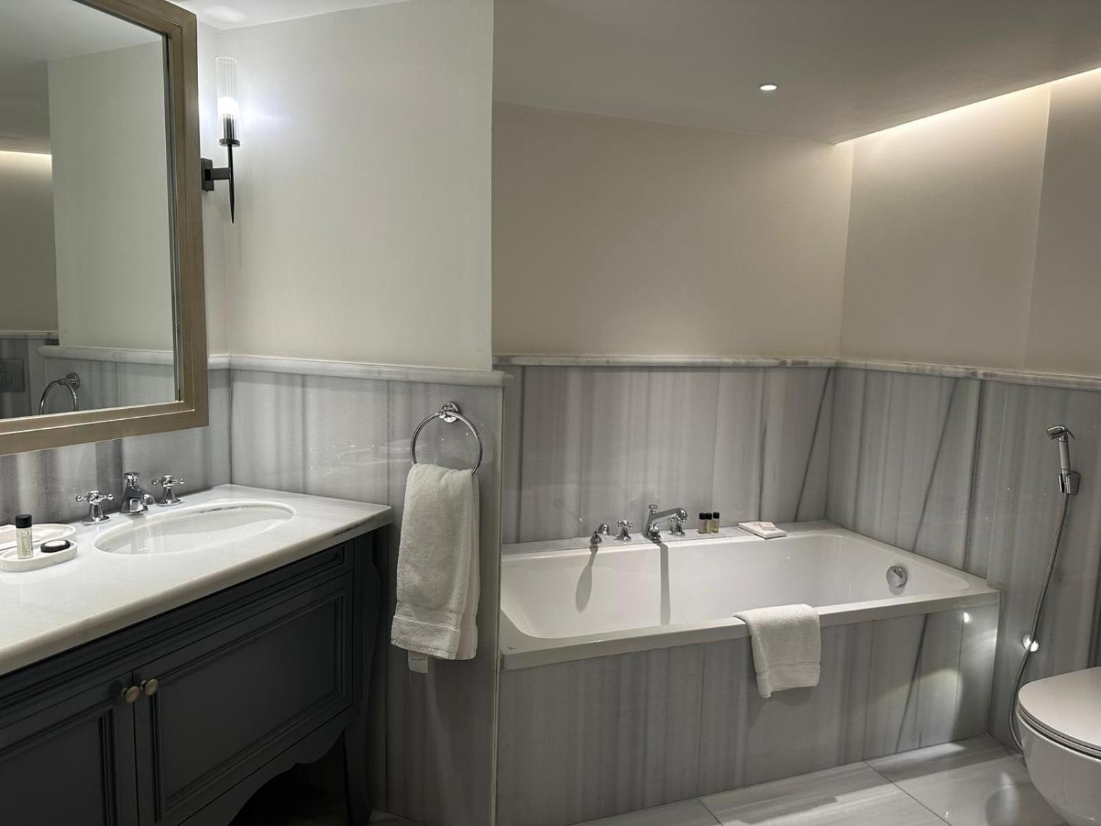21 High Street Residence By The Torch Doha Luaran gambar